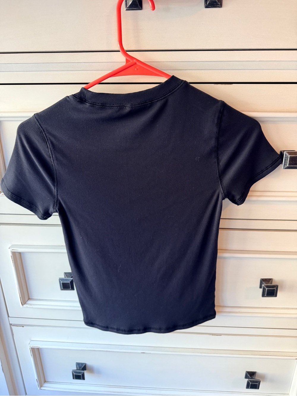 Vuori Pose Fitted Black Short Sleeve Ribbed Tee - Black - Picture 2 of 2